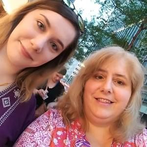 Meet your Posher, Jenn tim